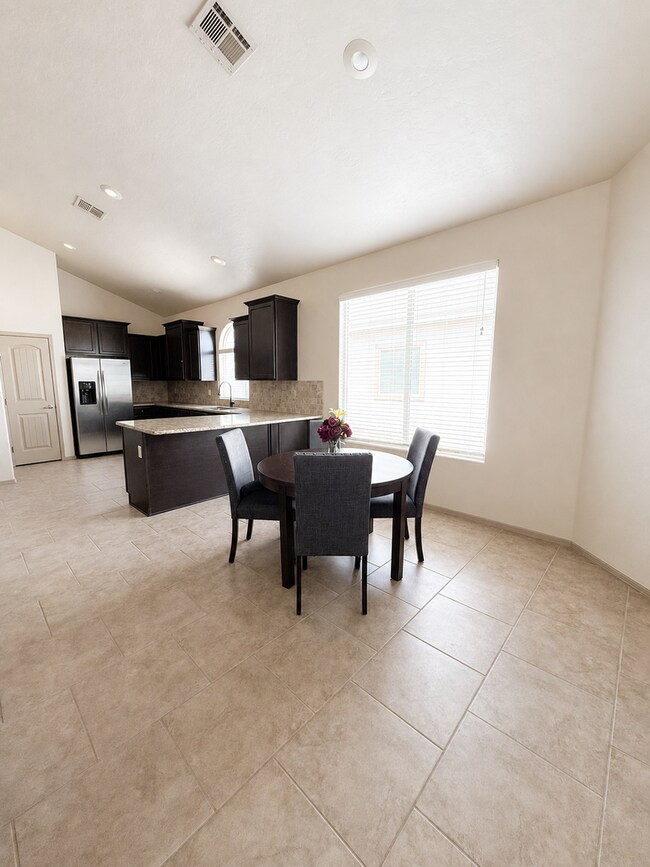 5856 Organ Peak Dr