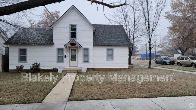 Building Photo - 803 14th Ave S Rental