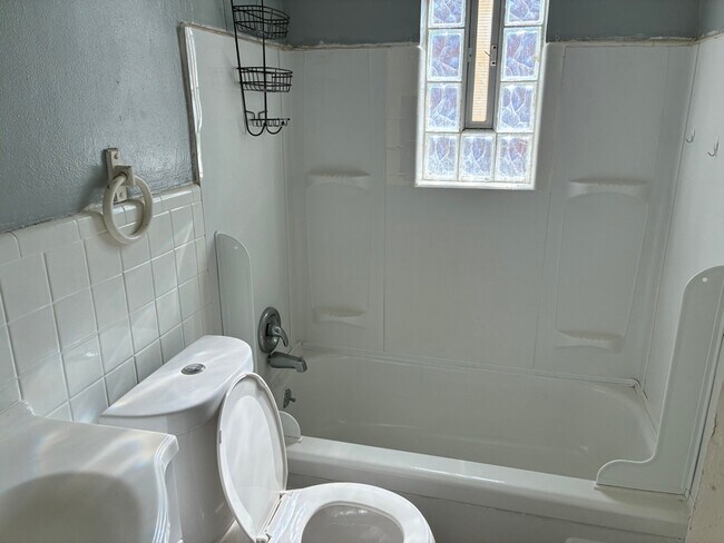 Photo - 2509 Flanigan Ct Unidad 3