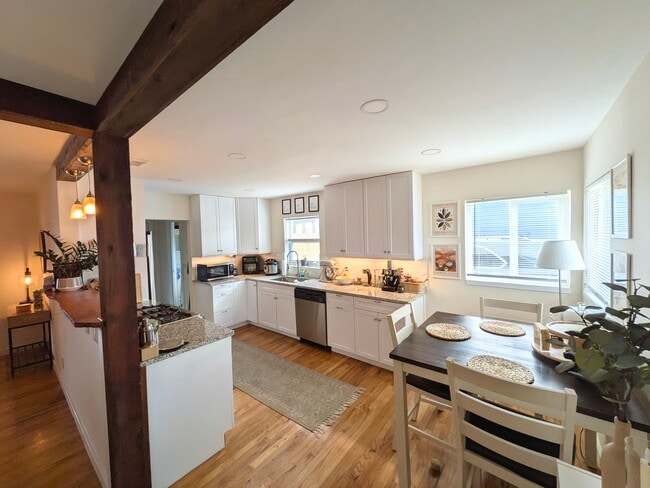 Photo - 850 S Osage St