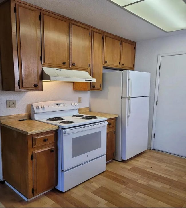 Photo - 1031 Fallbrook Dr