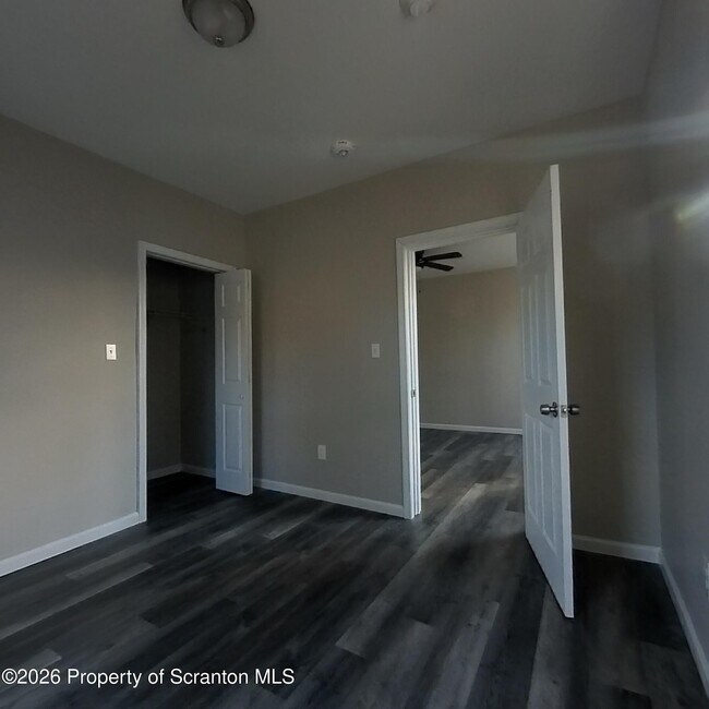 Photo - 1513-1515-1515 Vine St