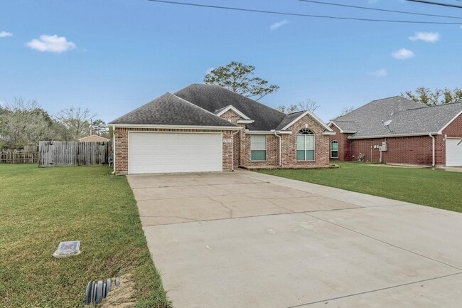 Photo - 17815 Nonie Ln