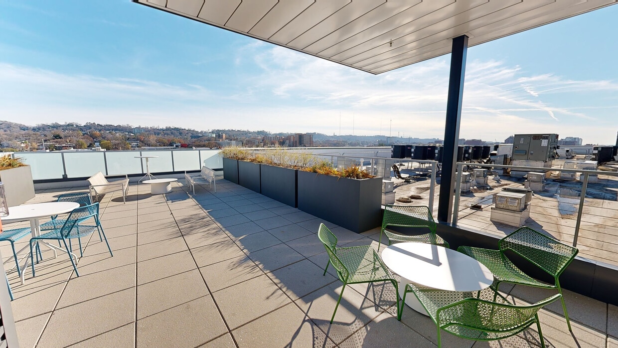 Photo - Lakeview Green Apartments