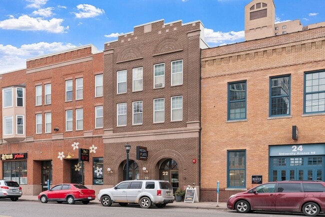 Photo - Neon Flats Apartments
