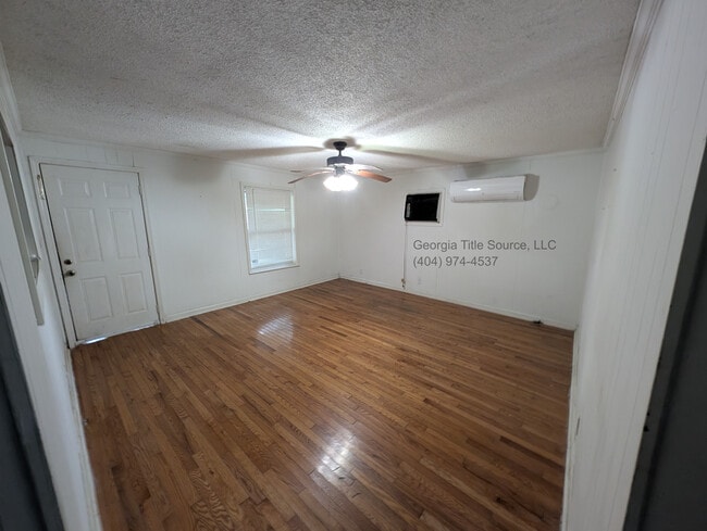 Photo - 26 Enloe St