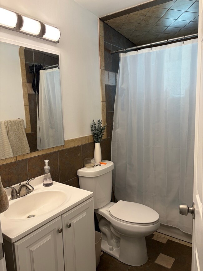 Photo - 1457 N 350 W
