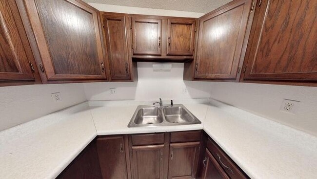 Photo - 315 Eastdale Dr