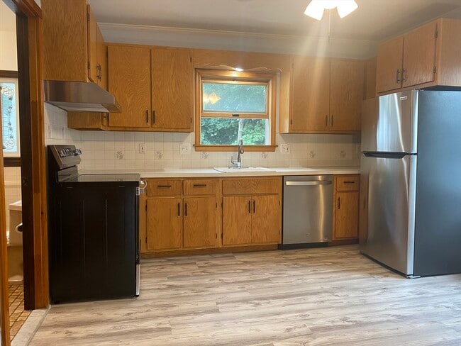 Photo - 34 Richardson St Unit #2