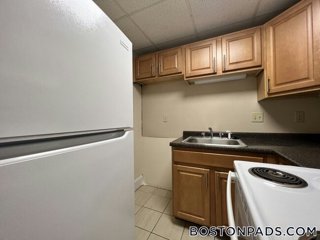 Photo - 439 Cambridge St Unit 2