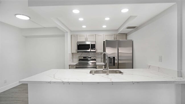 Photo - 9466 Boca Cove Cir Unit 303