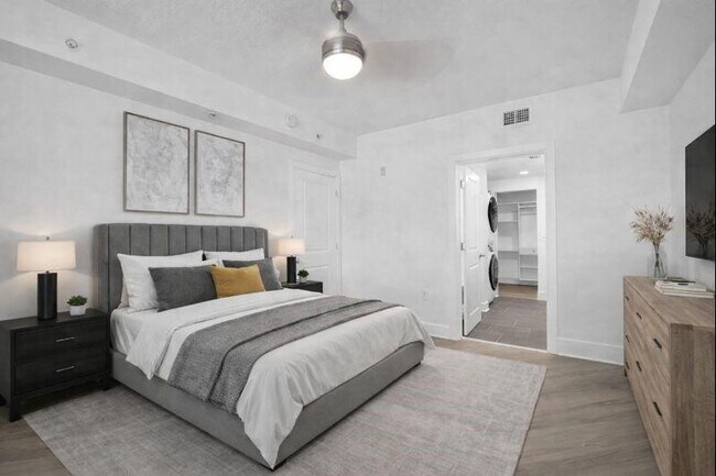 Photo - 4515 Main St Unidad 1054