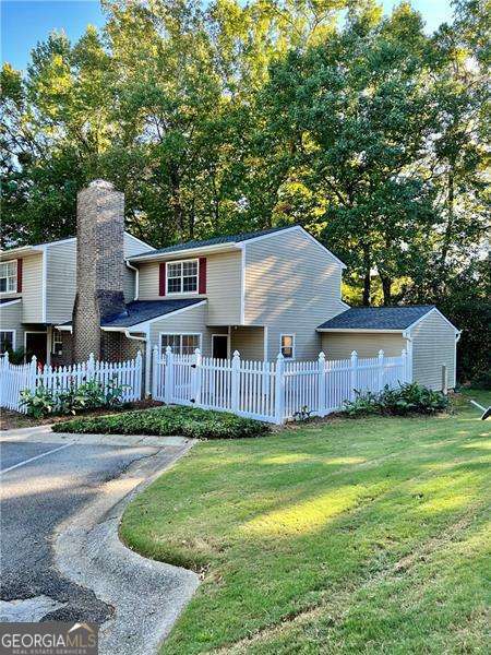 Photo - 555 Picketts Bend Ct Townhome