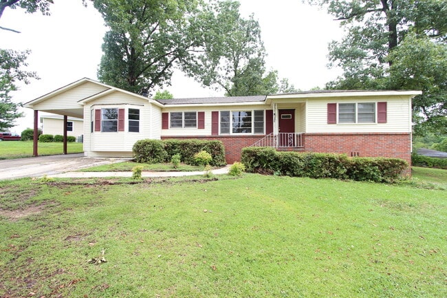 New On The Market!! Will not last long at ... - New On The Market!! Will not last long at ... House