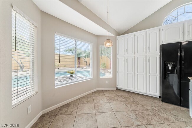 Photo - 1733 Tesara Vista Pl