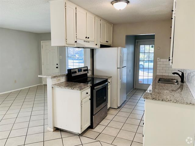 Building Photo - 6016 Calloway Ct Rental