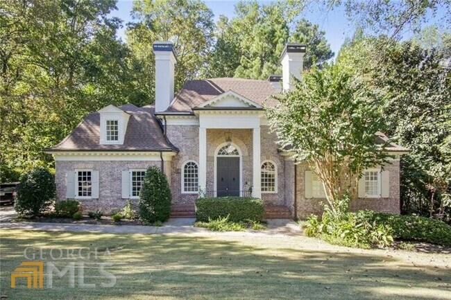 Photo - 2770 Carmon on Wesley NW