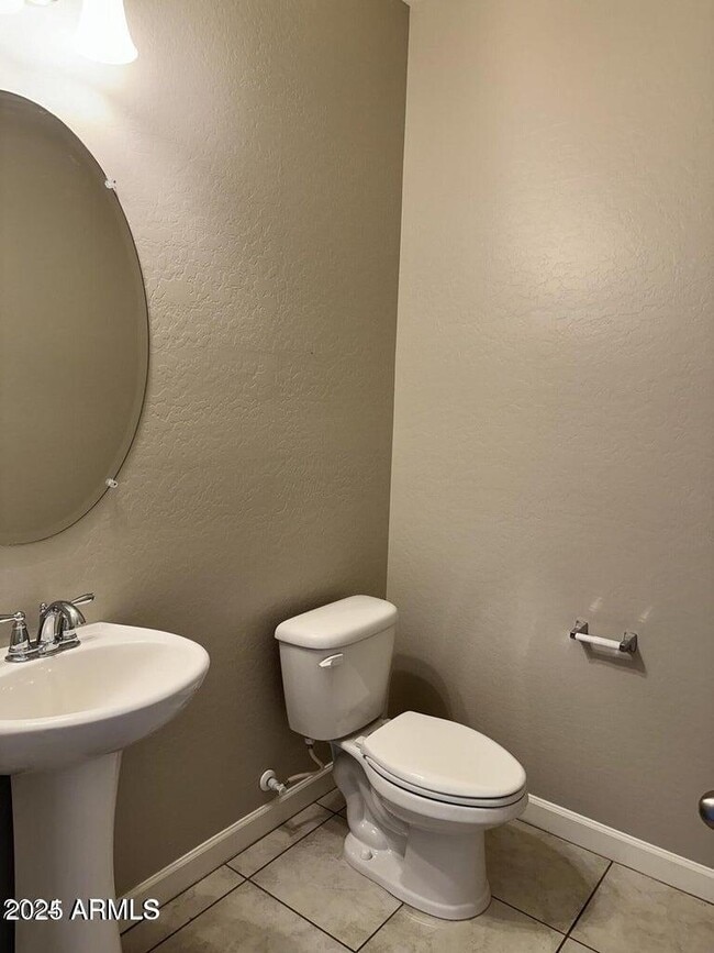 Photo - 33299 N Bowles Dr