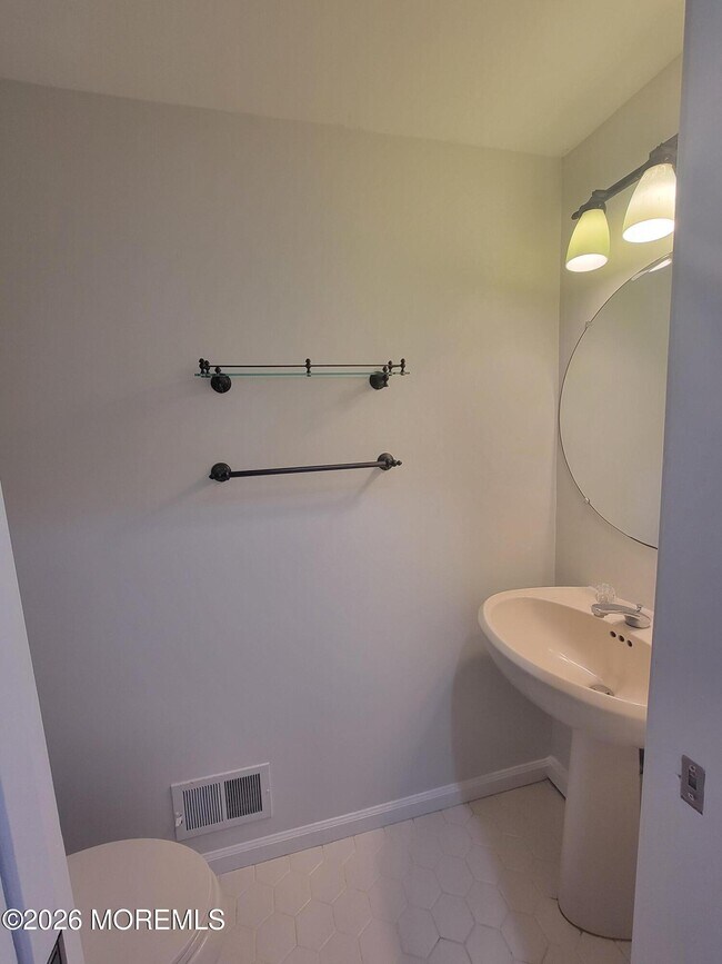 Photo - 22 Weller Pl