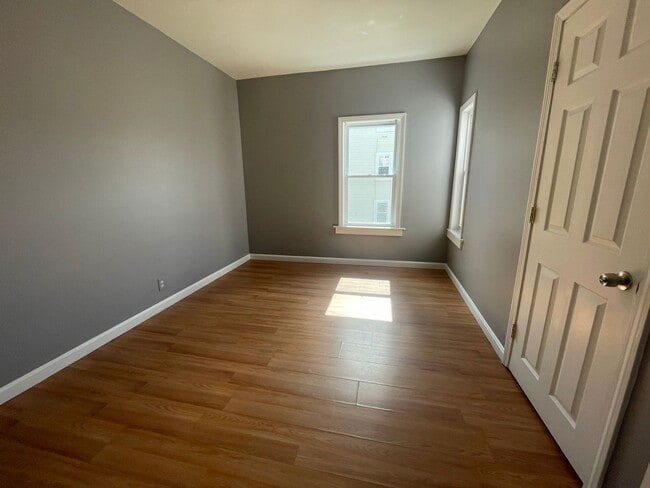 Photo - 77 Fox St Unidad 2