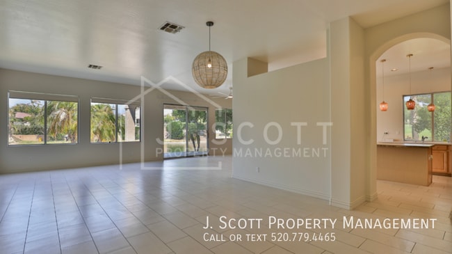 Photo - 836 W Aloe Pl
