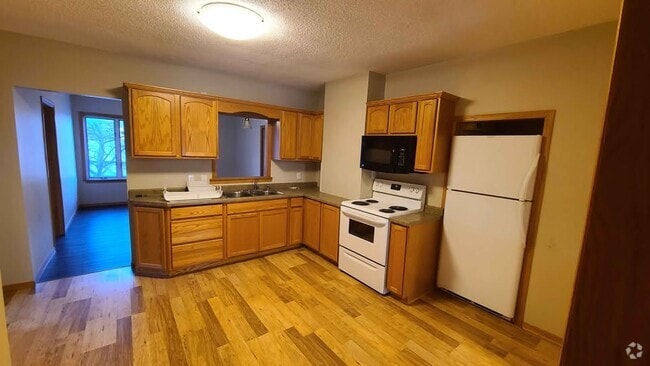 Building Photo - 419 S 3rd St Unit 419 S 3rd St Rental
