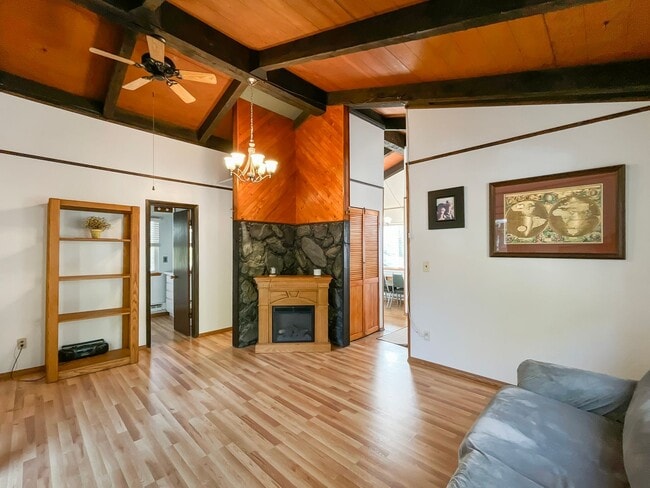 Building Photo - New Listing in BRECK! Now Colorado 2 Bedroom with 2 surface spots available for 1-Year lease. W...