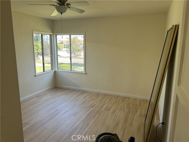 Photo - 3855 Cherry Ave