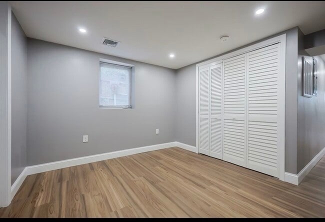 Photo - 16 Hawes St Unidad 1