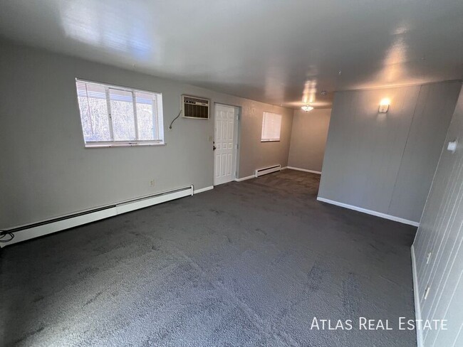 Photo - 839 E San Miguel St