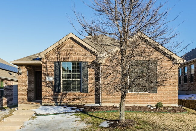 Building Photo - 517 Pawnee St