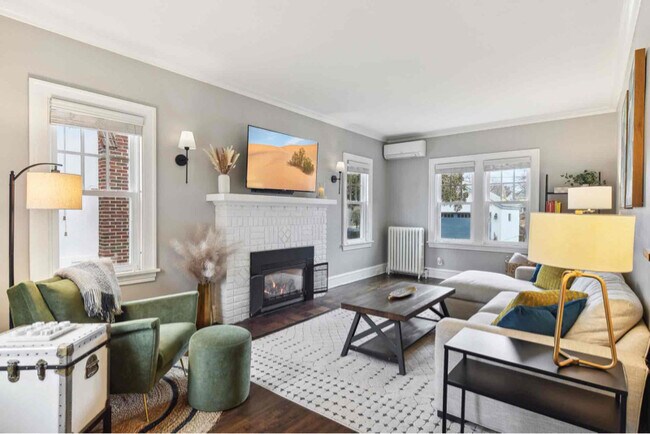 Photo - 4615 Zenith Ave S