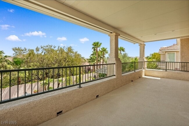 Photo - 3010 Hammerwood Dr