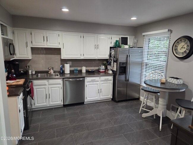 Photo - 20 Barnes Ln Unit 520