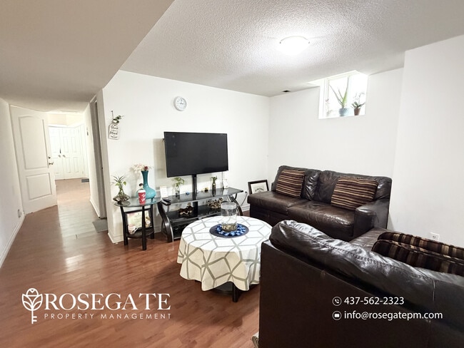 Photo - Modern 2-Bedroom Basement Apartment with In-Unit Laundry – Brampton Unit 2