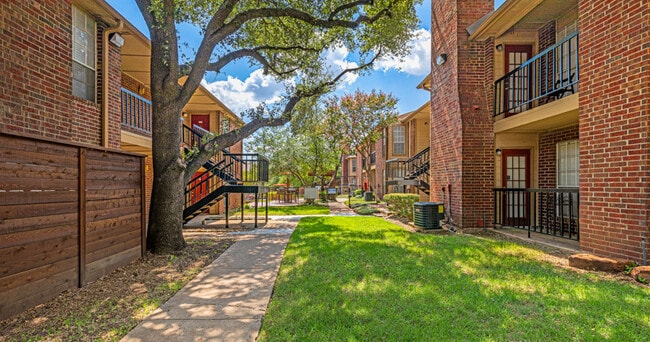Parc Plaza Apartments