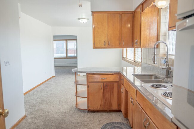 Photo - 5520 S Pulaski Rd Unit 2