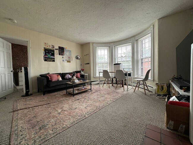 Photo - 7 Symphony Rd Unit 7
