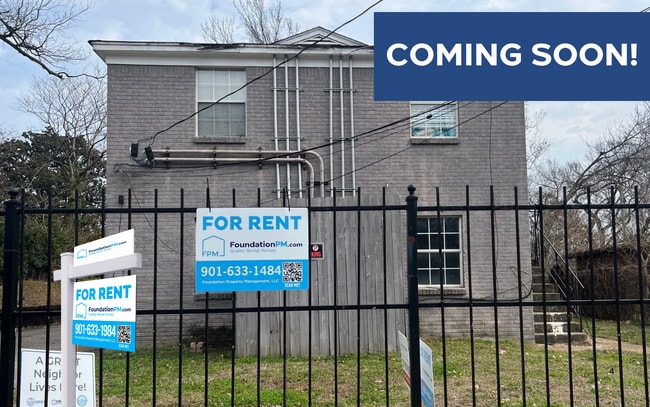 Building Photo - 1178 N Evergreen St