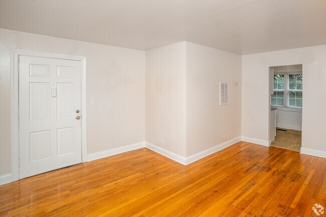 2BR,1BA-726SF