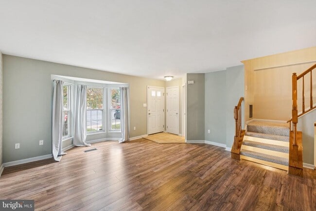 Photo - 5494 Prince William Ct