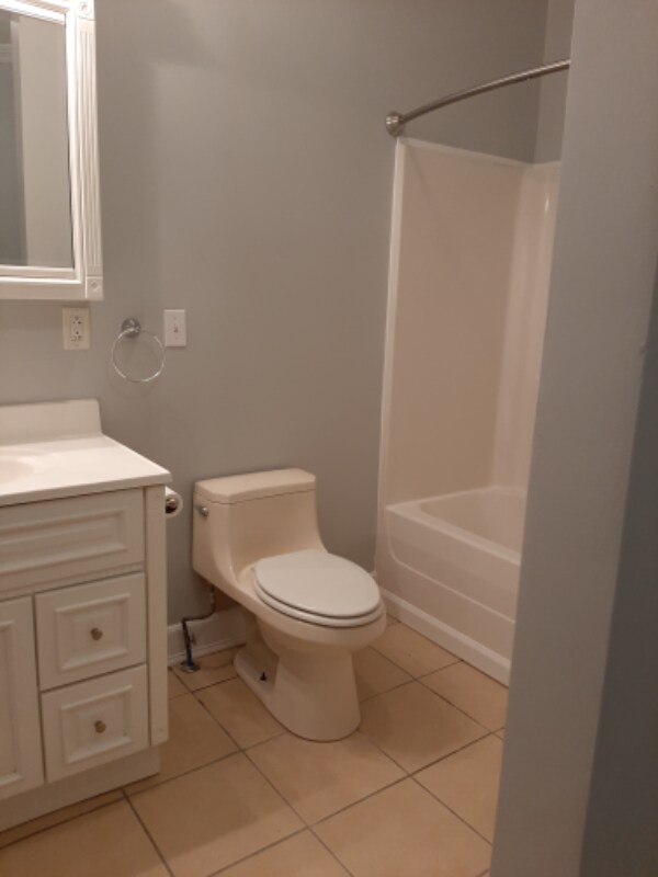 Photo - 107 Ellistown Rd Unit A5