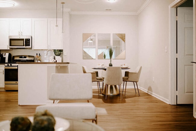 Photo - Finley At Fairfax Corner