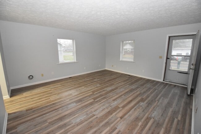 Photo - 2 Bedroom, 1 Bath House in Greenfield