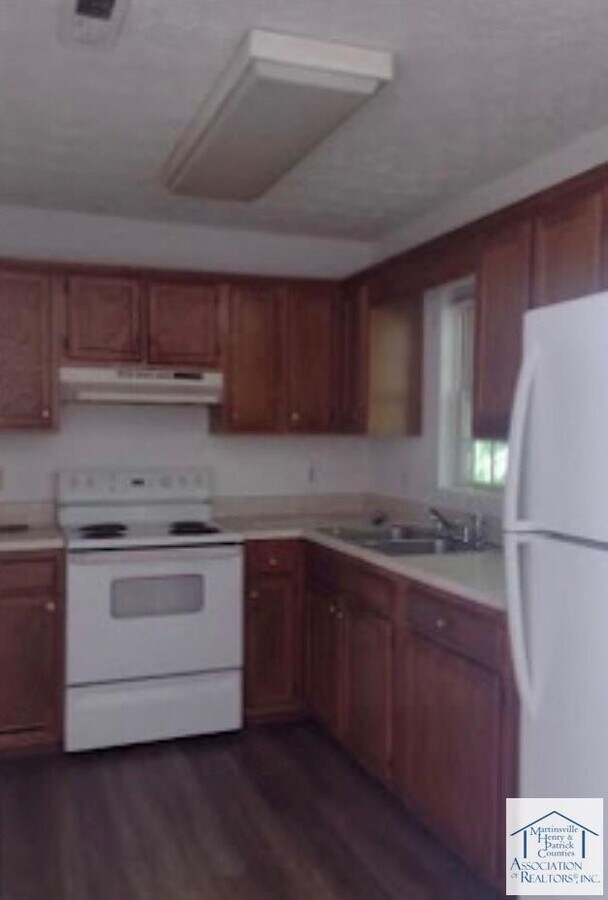 Photo - 1136 Rives Rd