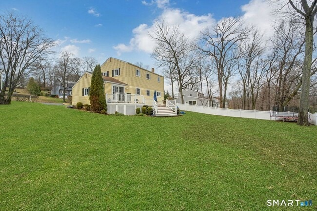 Photo - 51 Ledgewood Dr