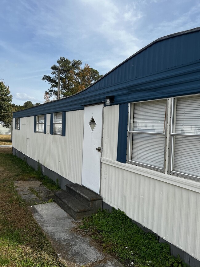 Building Photo - 175 Clayton James Rd Rental