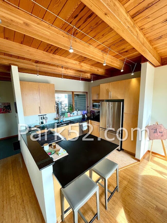 Photo - Downtown Tacoma Townhome!