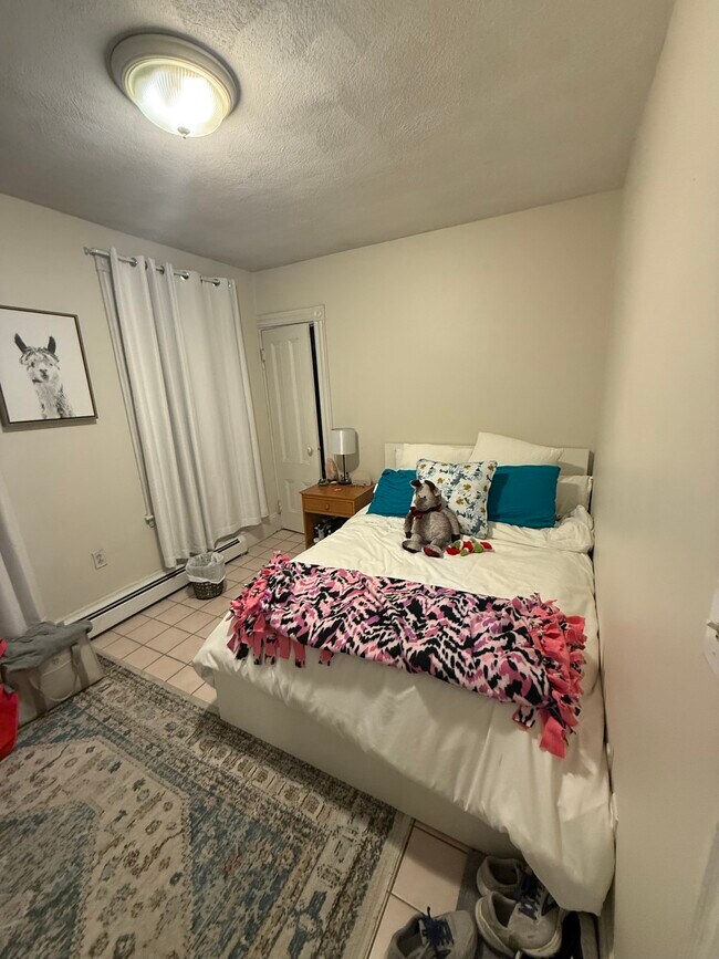 Photo - 190 L St Unit 1