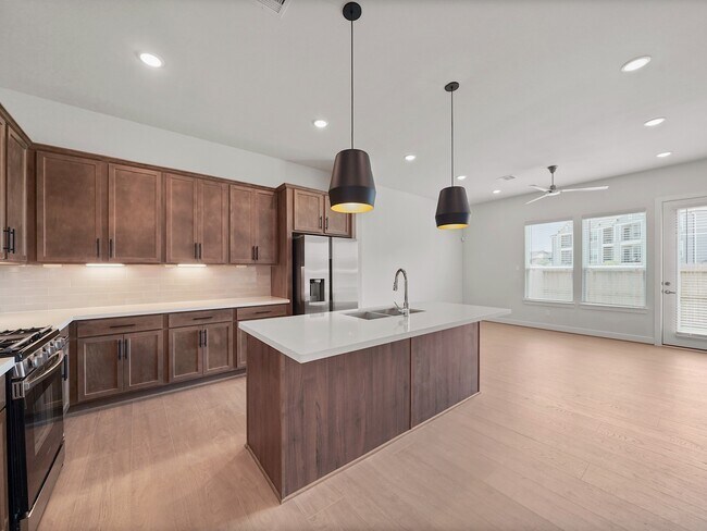 Photo - 1518 Colonial Gorge Dr